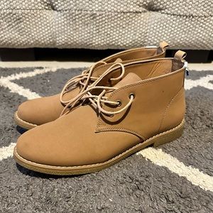 Maui Island Ankle Boots
